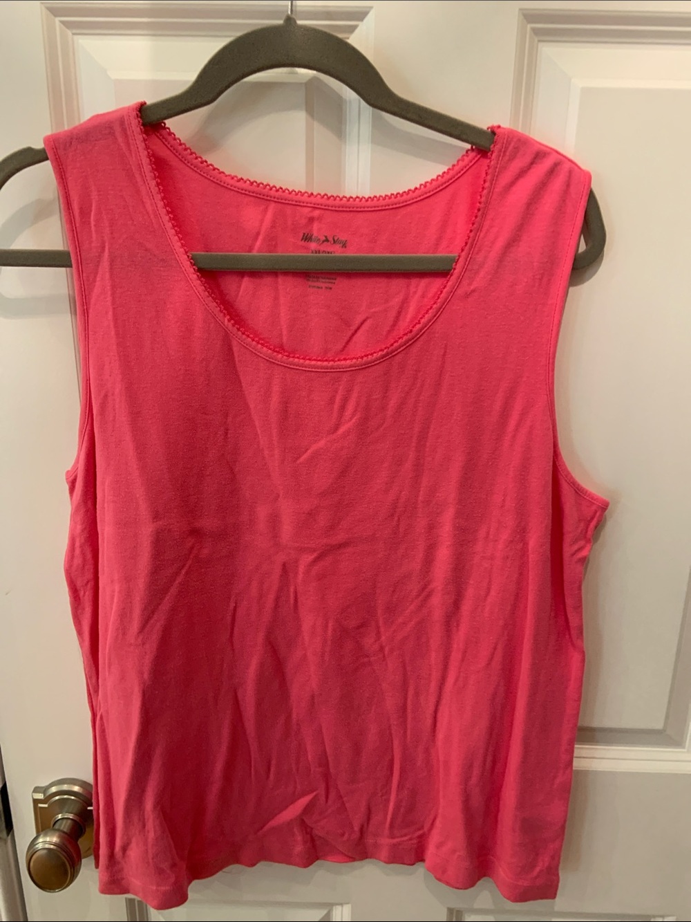 White Stag Bright Pink Scoop Neck Tank